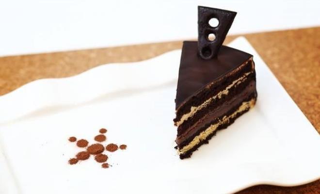 Shervone Cakes