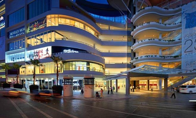 Gurney Paragon Mall