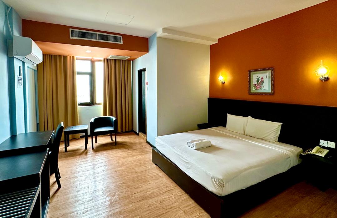 Red Rock Hotel