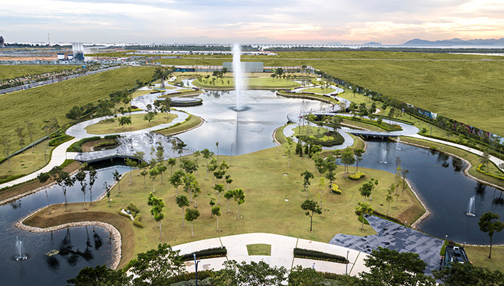 Central Island Park