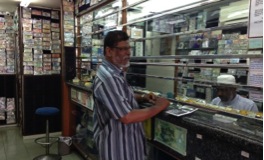 Money Changer & Numismatic Dealer