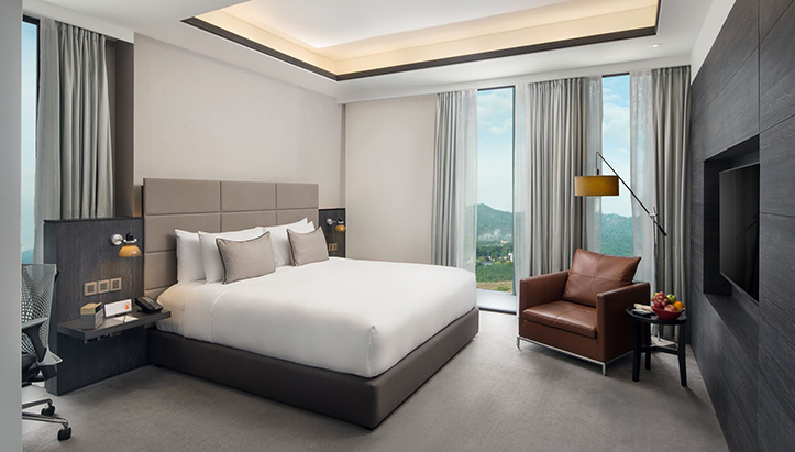 G Hotel Gurney