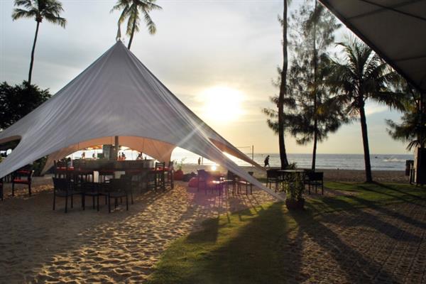 Sigi’s Bar & Grill on the Beach